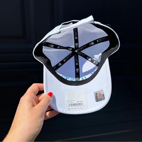 NEW New Era Los Angeles Chargers LAFD Fires 9Forty Adjustable Hat - Picture 4 of 6